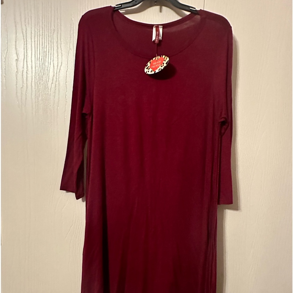 NWT Bellamie dress in burgundy